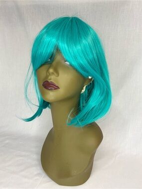 2141 - Turquoise Short Bob Wig with Bangs - Women Hair